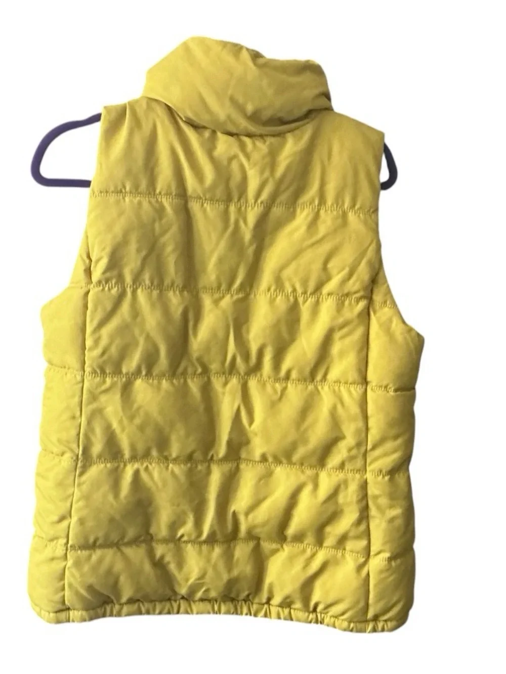 Old Navy sleeveless quilted